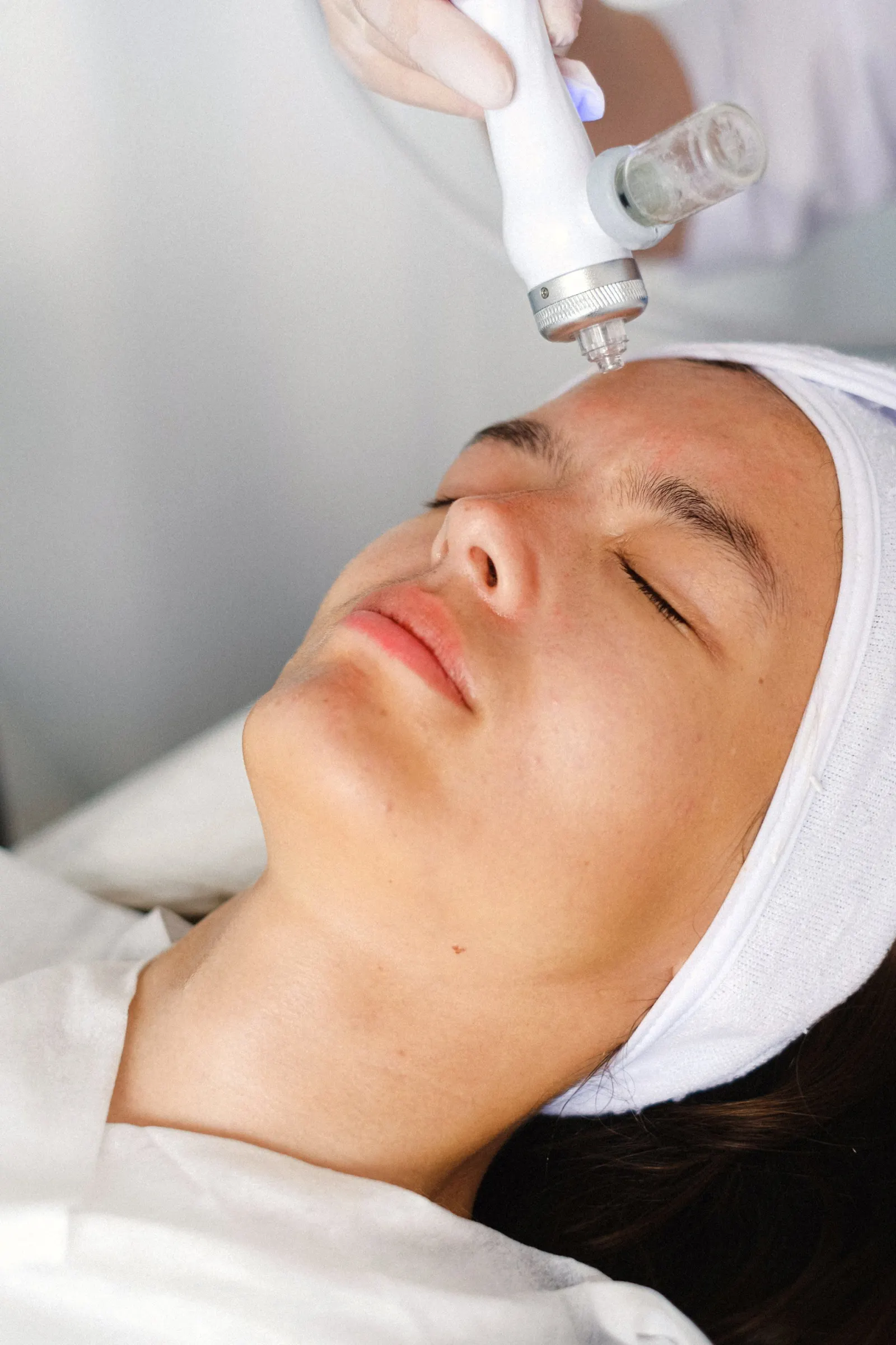 Relaxing spa treatment environment